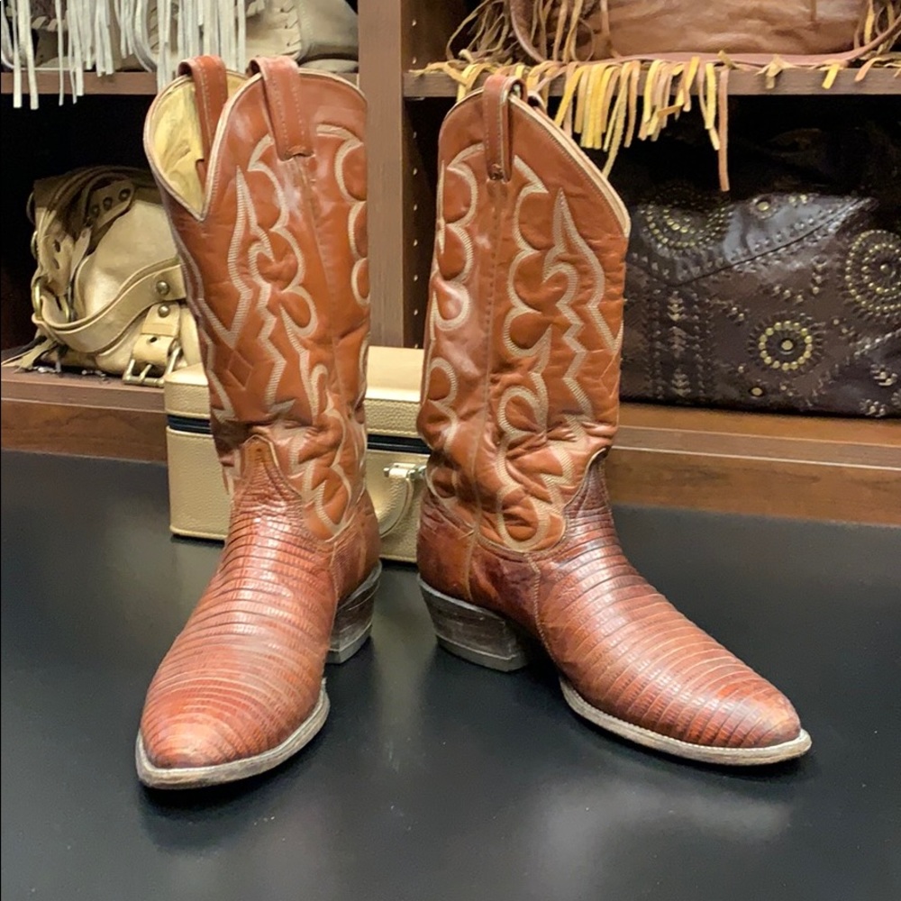 Tony Lama lizard boots